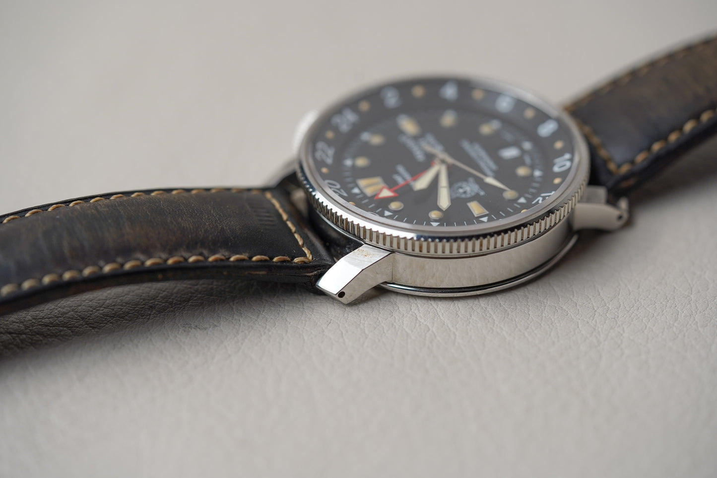 Arnold & Son GMT Timekeeper 18GM 787