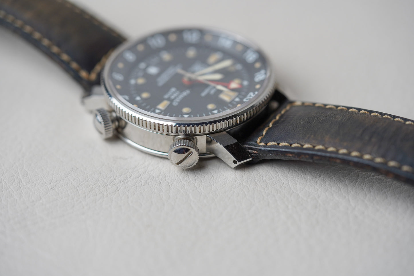 Arnold & Son GMT Timekeeper 18GM 787