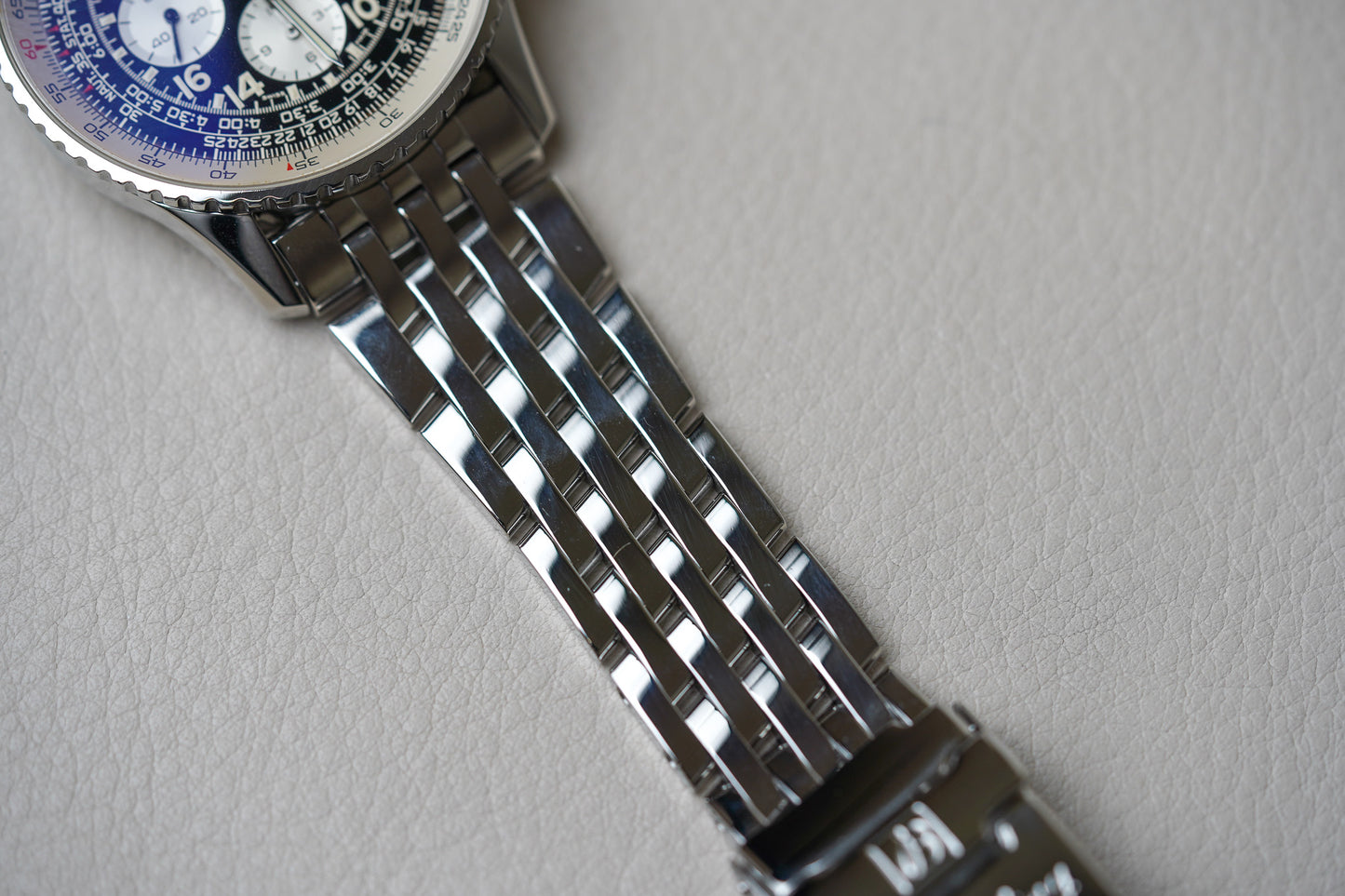 Breitling Navitimer Cosmonaute A12322 "Lemania" Luminova