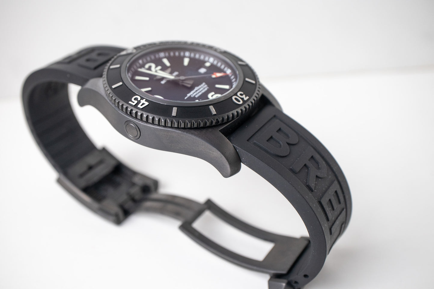 Breitling Superocean 2 Blacksteel 46 M17368