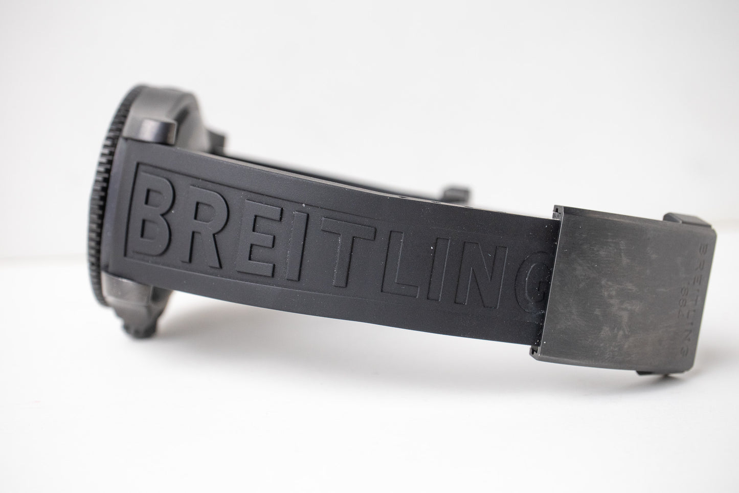 Breitling Superocean 2 Blacksteel 46 M17368