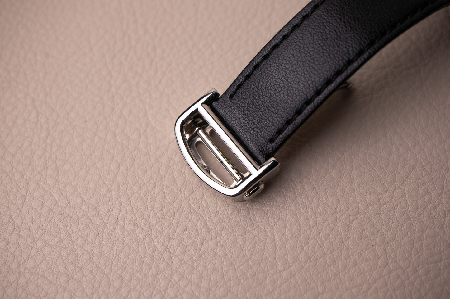 Cartier Ronde Must WSRN0032