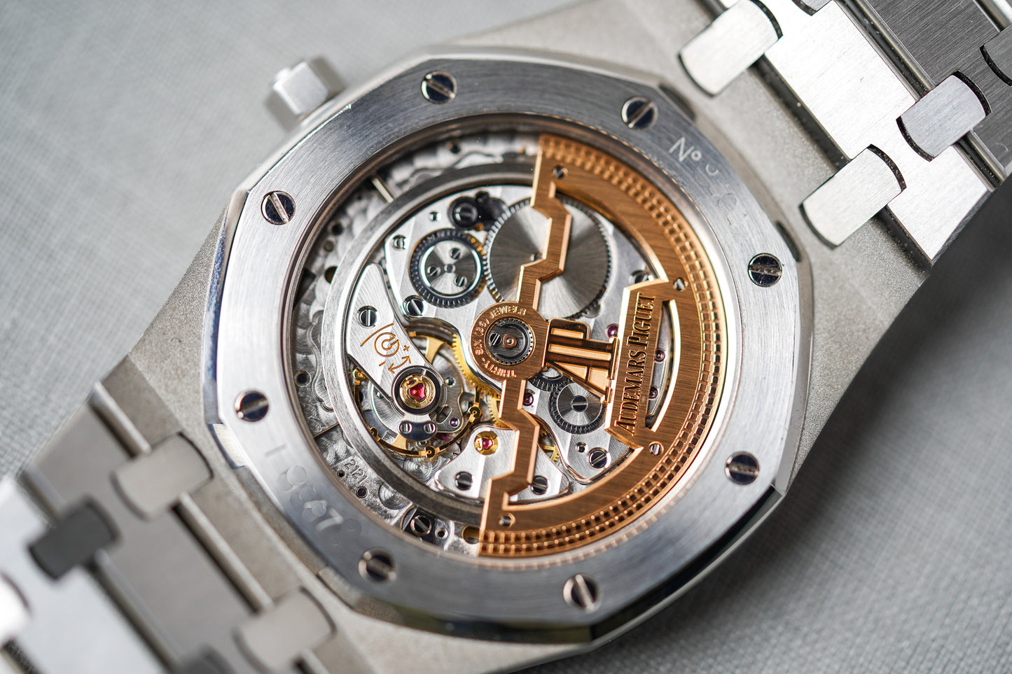 Audemars Piguet Royal Oak 15202ST "Jumbo" Extra Thin