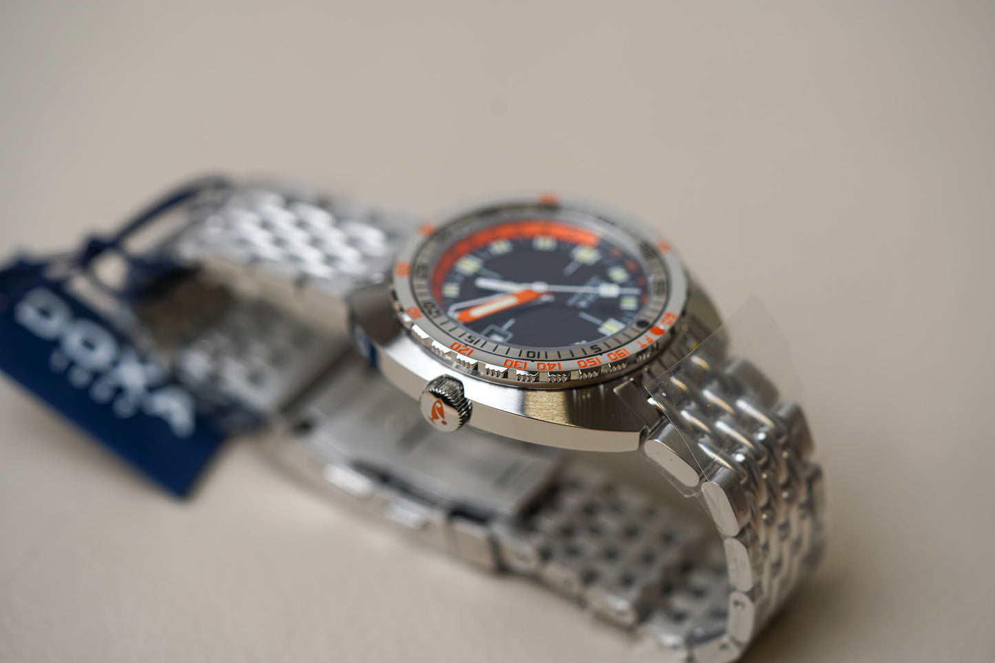 Doxa SUB 250T GMT Sharkhunter 855.10.101.10