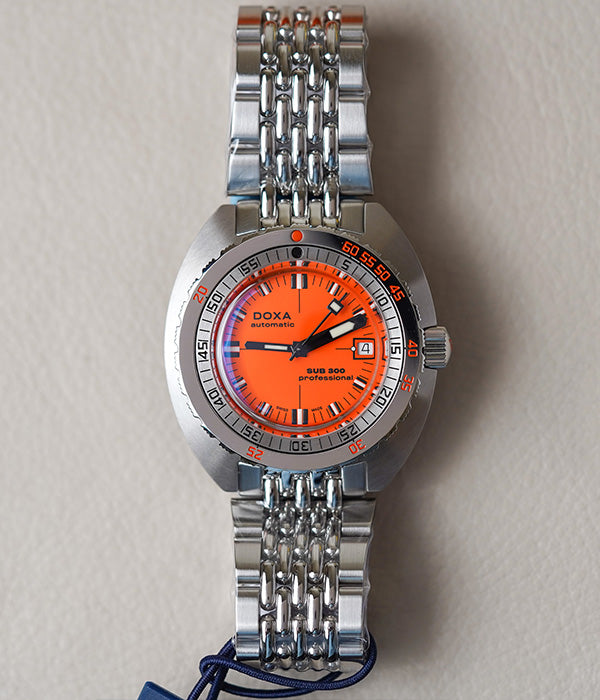 Doxa SUB 300 Professional 821.10.351.10