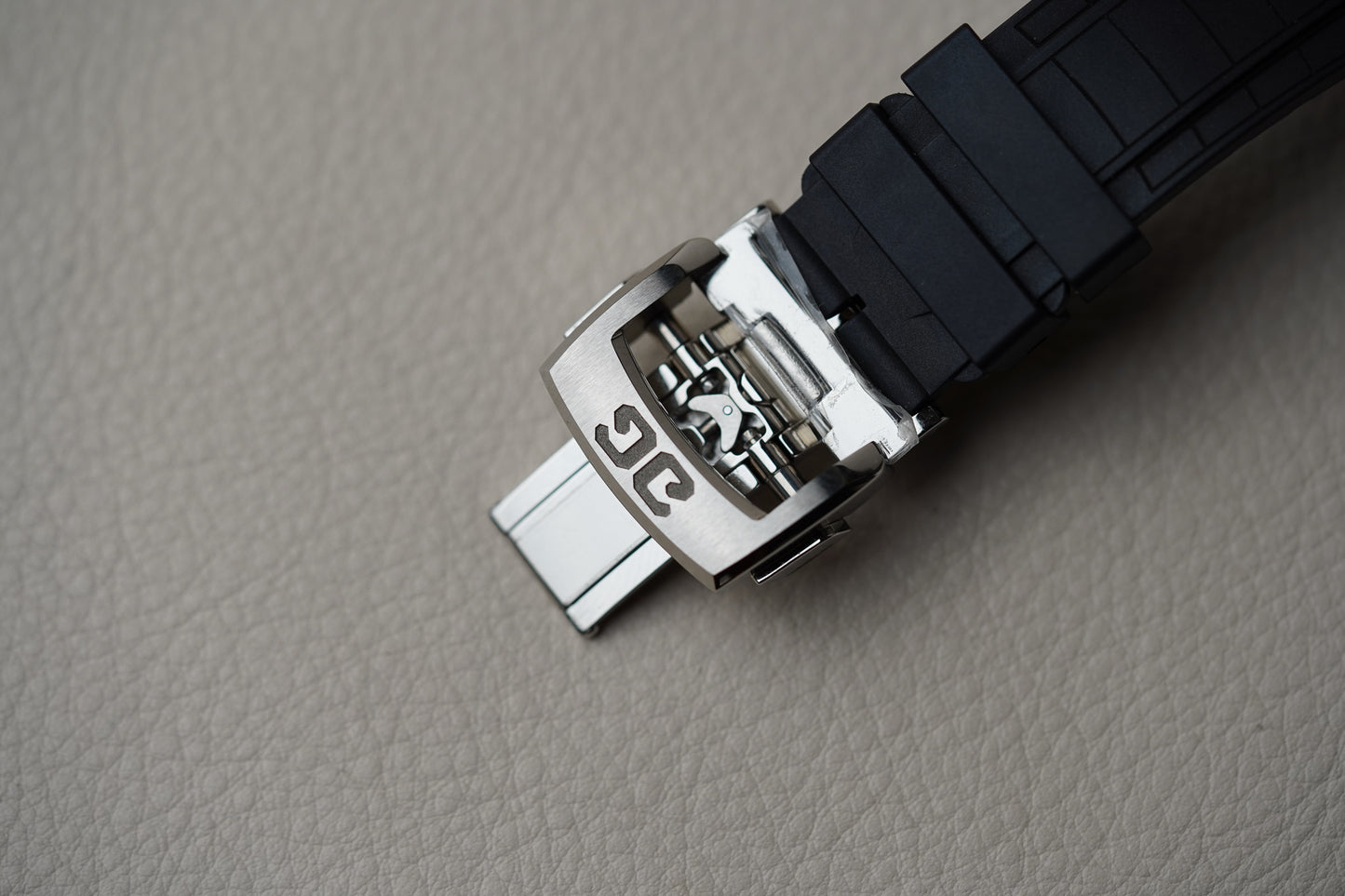Glashutte Original Seventies Chronograph PanoramaDate Golden Bay Limited Edition 1-37-02-14-02-63