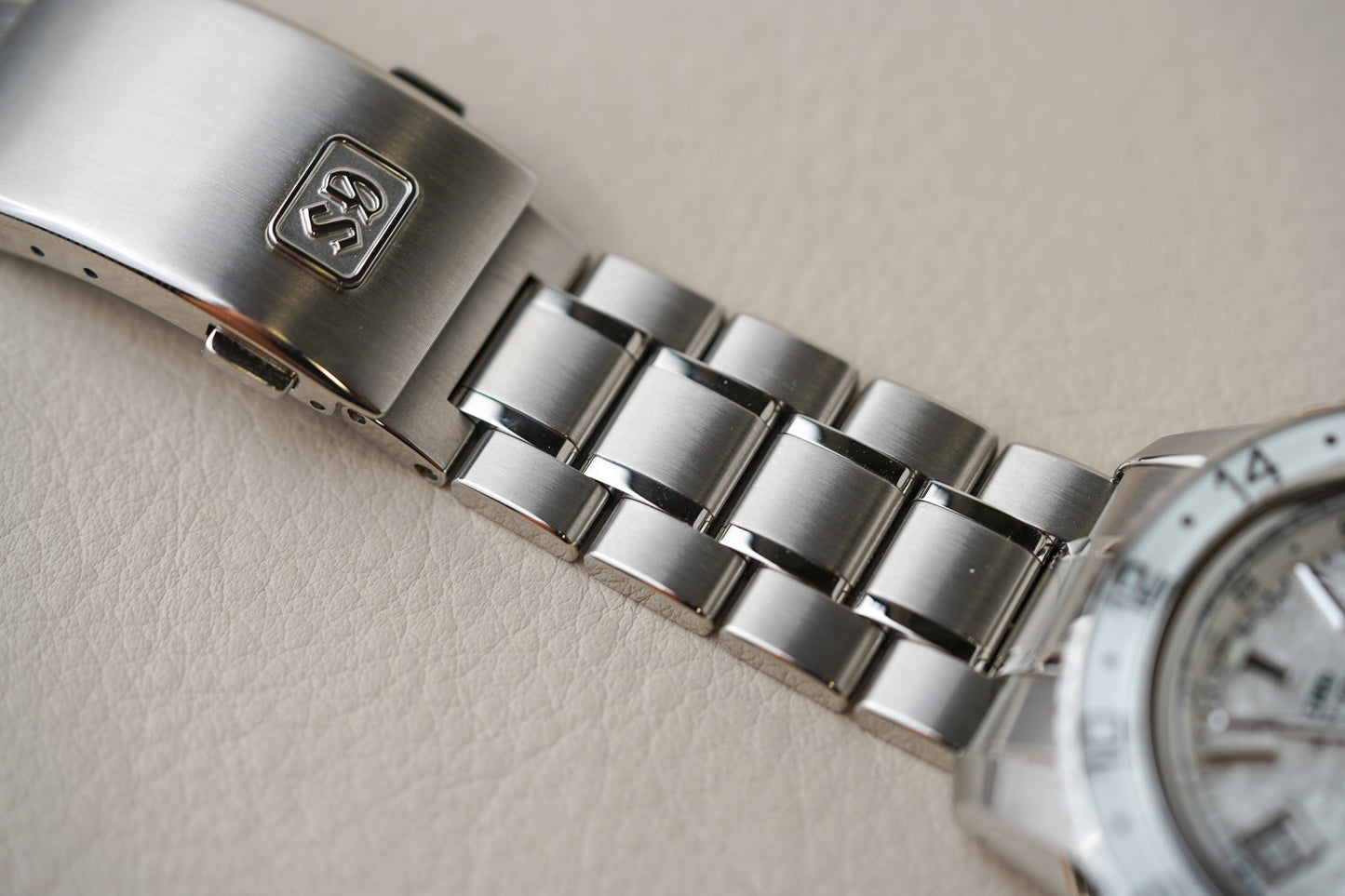 Grand Seiko GMT Sport Hi-Beat "Snow Valley" SBGJ277