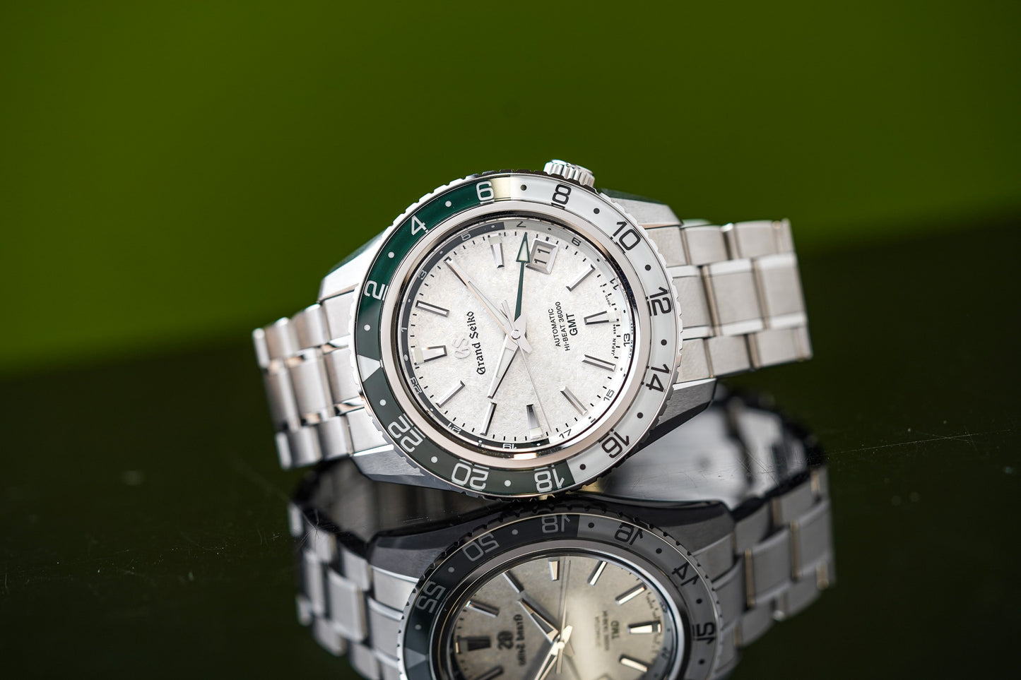 Grand Seiko GMT Sport Hi-Beat "Snow Valley" SBGJ277