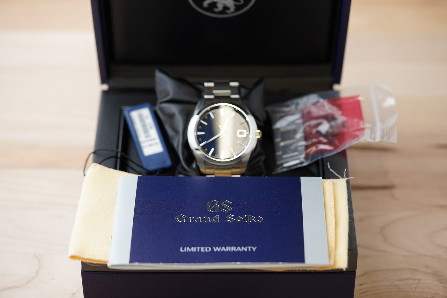 Grand Seiko Heritage 50th Anniversary Limited SBGN009