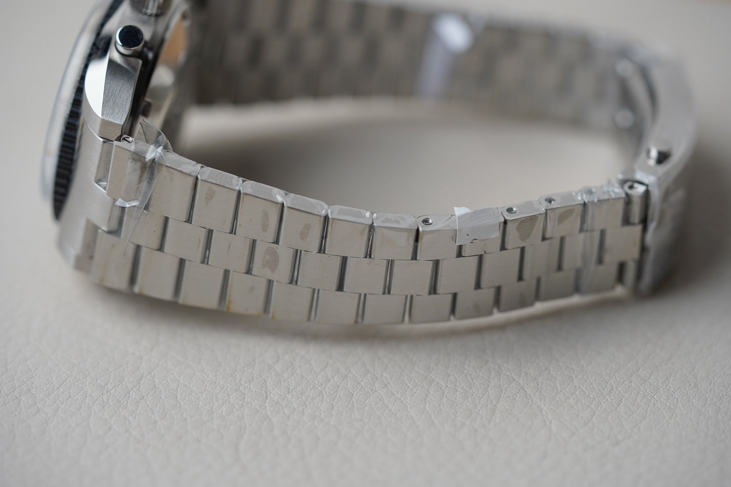 Nivada Grenchen Autochron White 77002A45