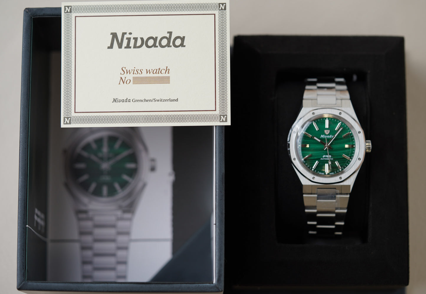 Nivada Grenchen F77 Malachite MK1 Steel 68036A77