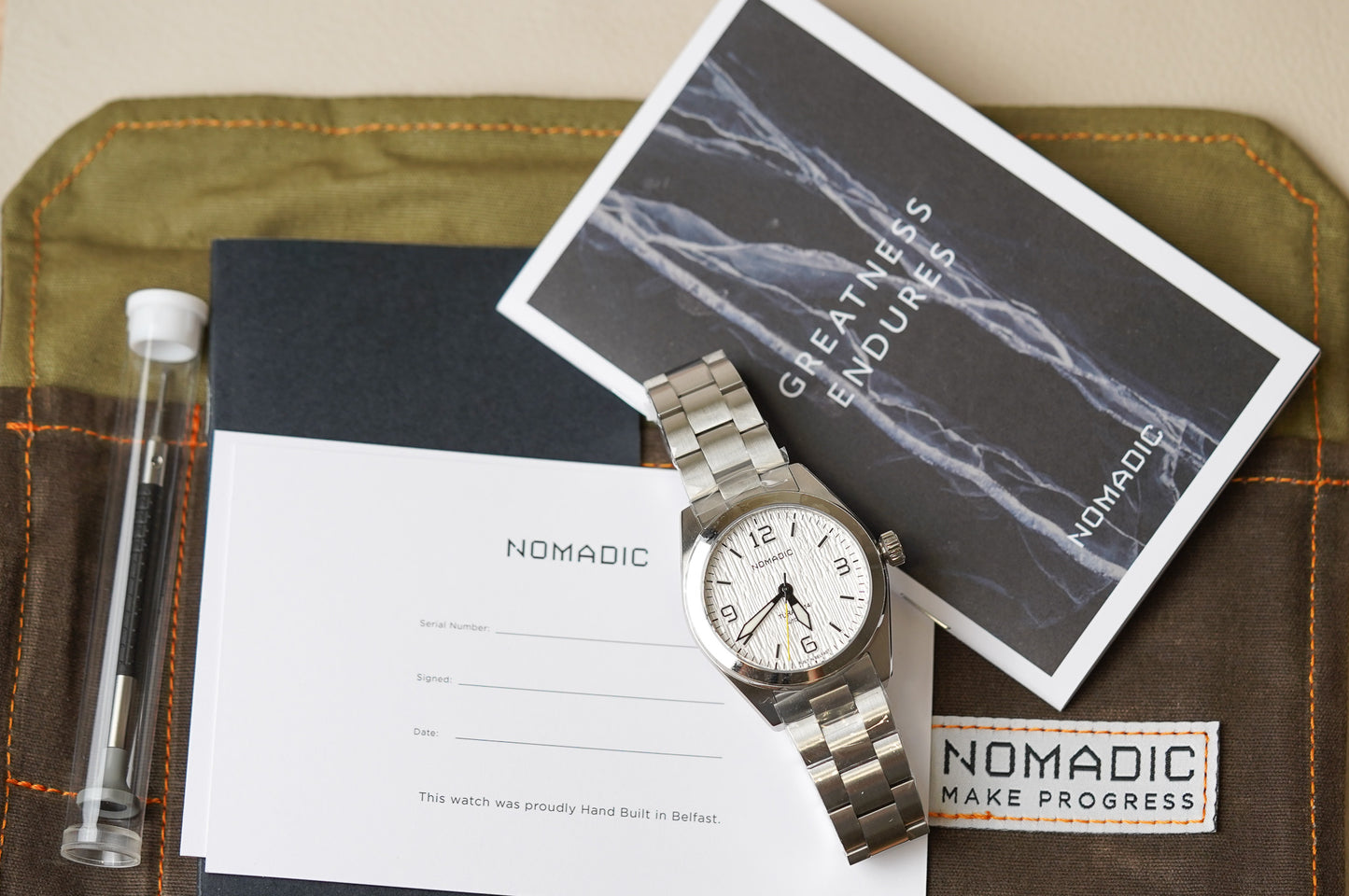 Nomadic Turas 914 Expedition White