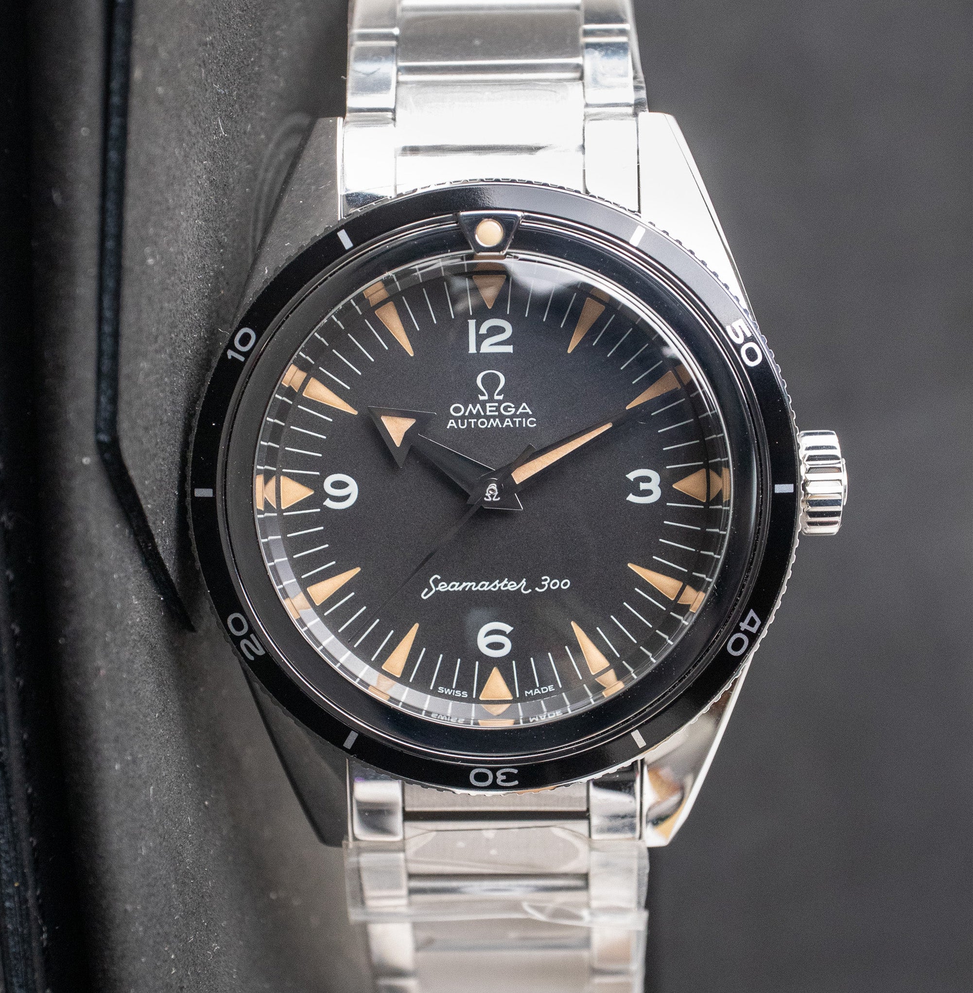 Omega Seamaster 300 1957 Trilogy 234.10.39.20.01.001 – Belmont Watches