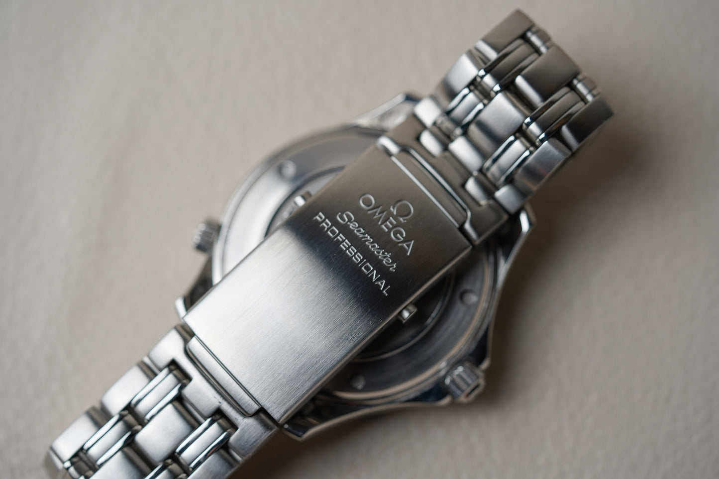 Omega Seamaster 300M James Bond 'Casino Royale' 2220.80