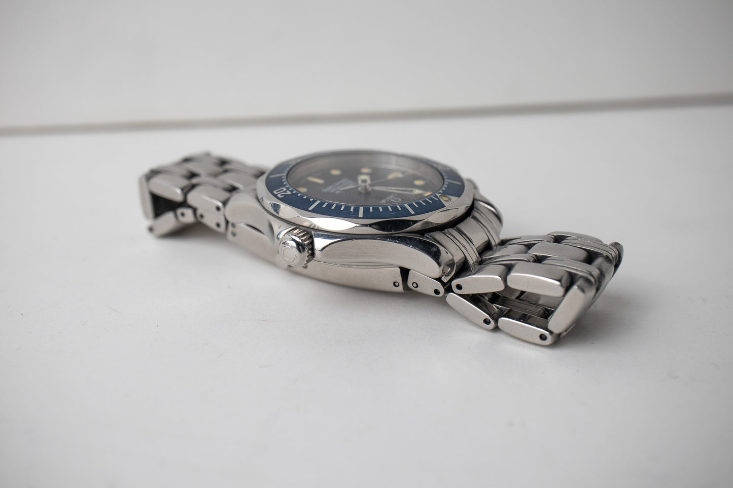 Omega Seamaster Midsize 2561.80