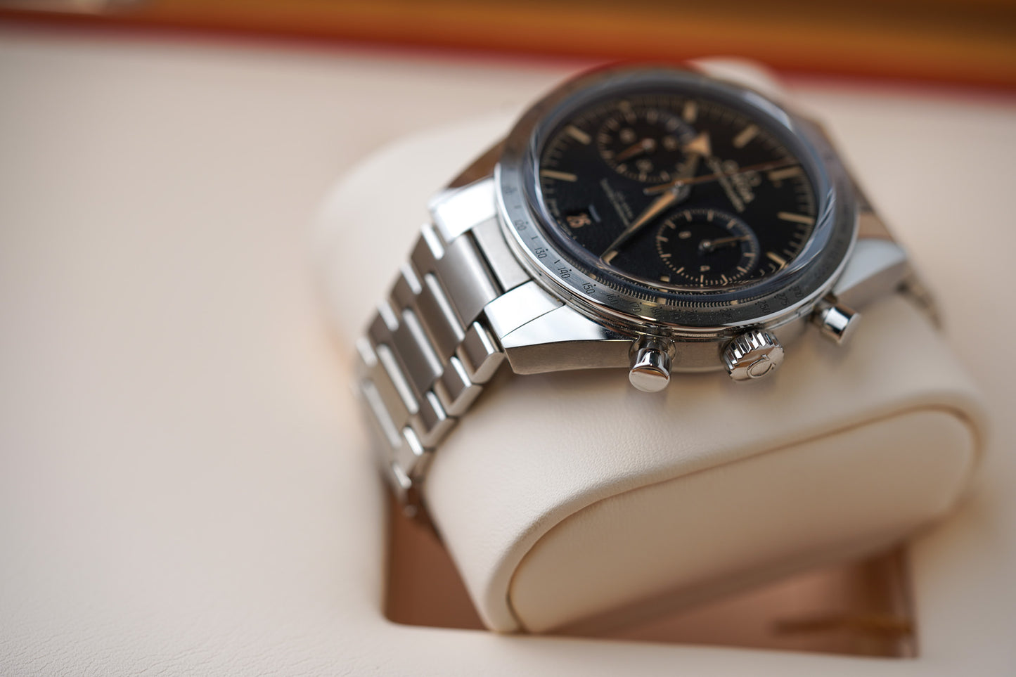 Omega Speedmaster 57' 40.5 Black 332.10.41.51.01.001