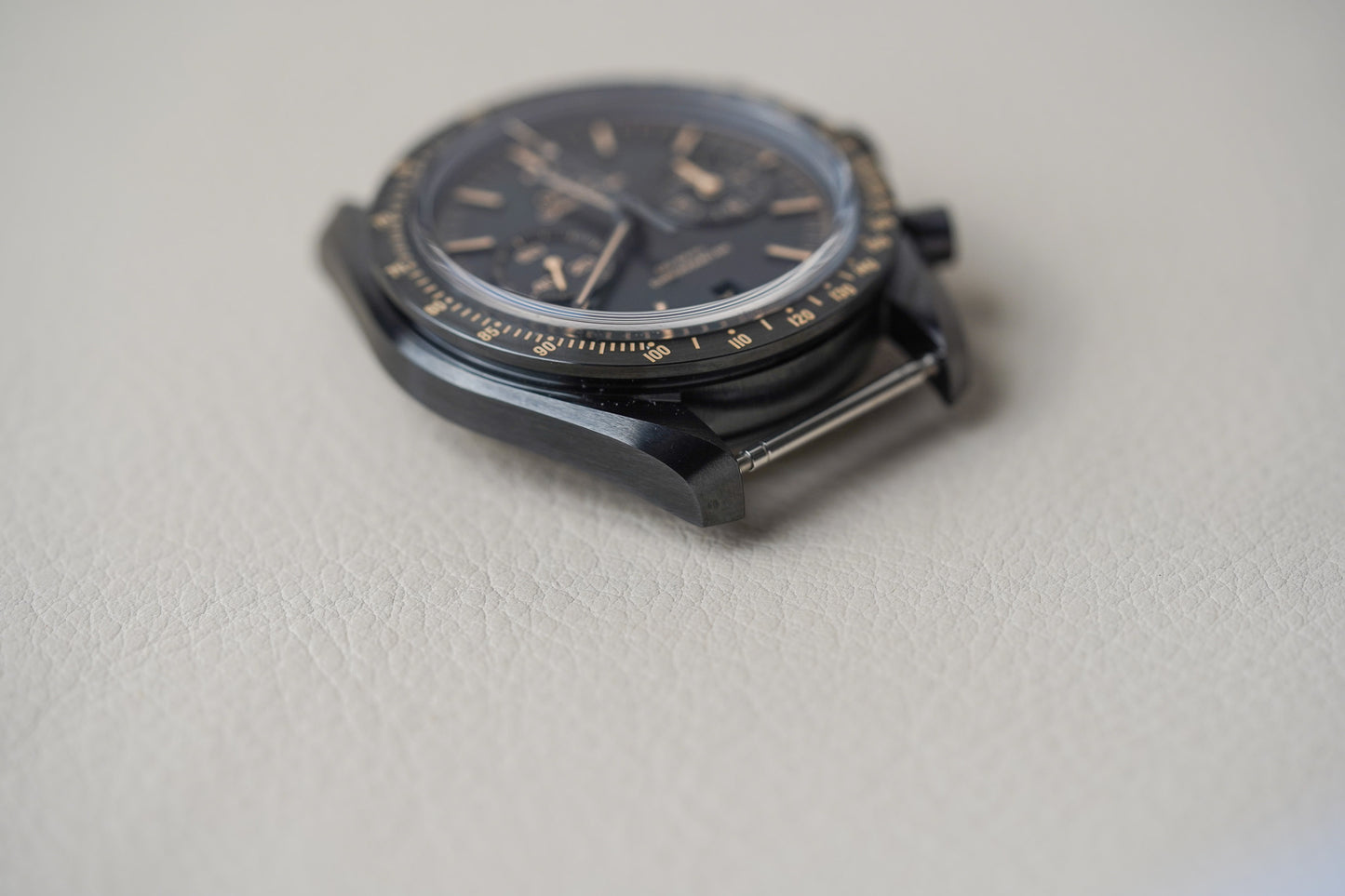 Omega Speedmaster Dark Side of the Moon 'Vintage' 311.92.44.51.01.006