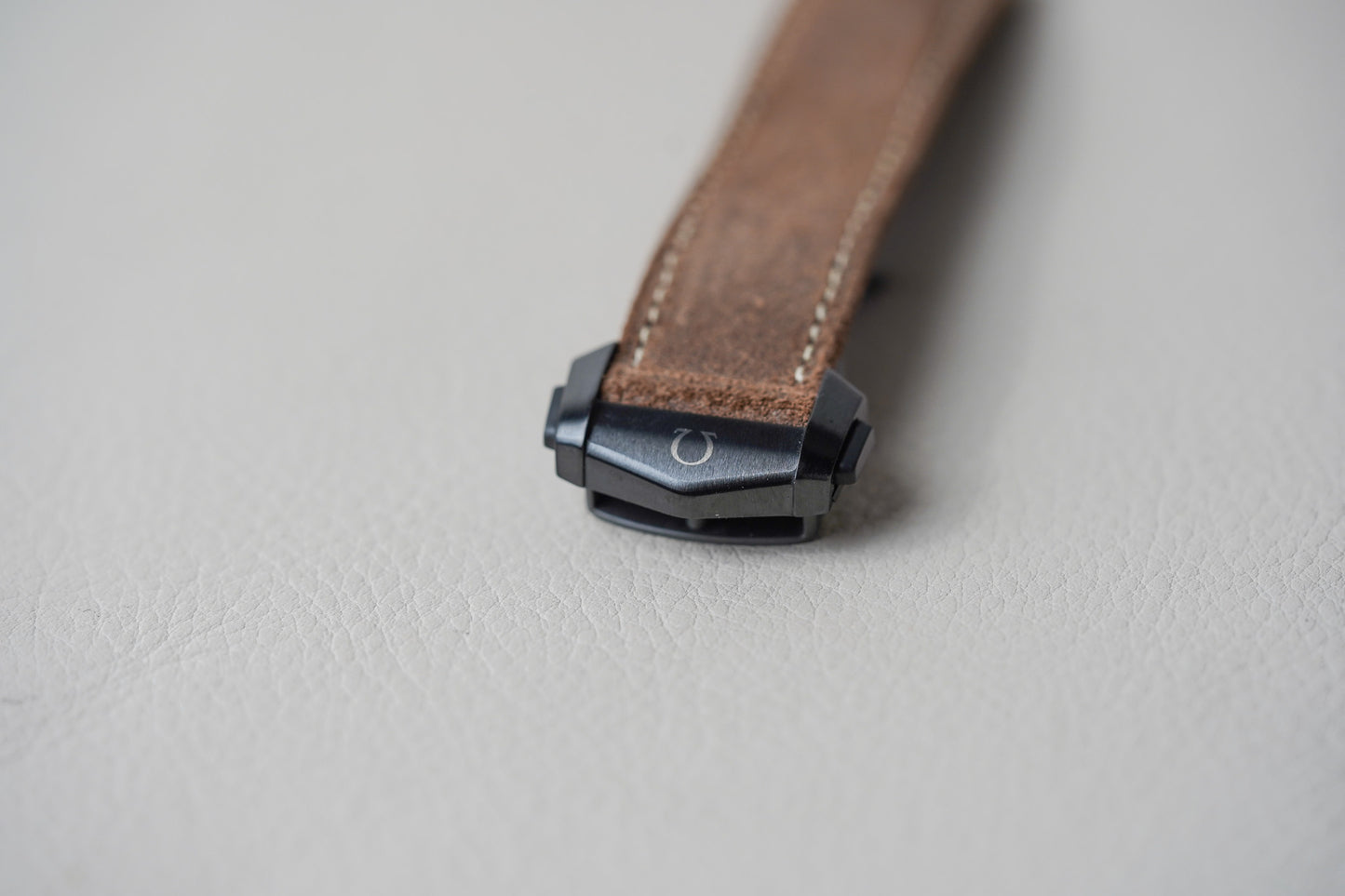 Omega Speedmaster Dark Side of the Moon 'Vintage' 311.92.44.51.01.006
