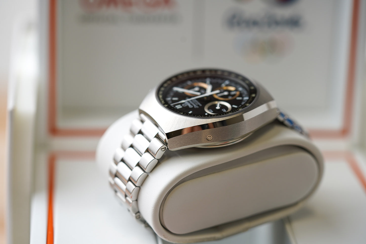 Omega Speedmaster Mark II "Rio 2016" 522.10.43.50.01.001