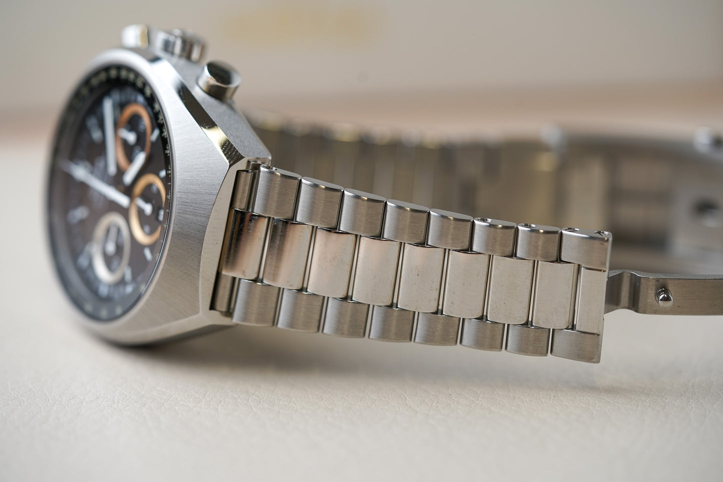 Omega Speedmaster Mark II "Rio 2016" 522.10.43.50.01.001