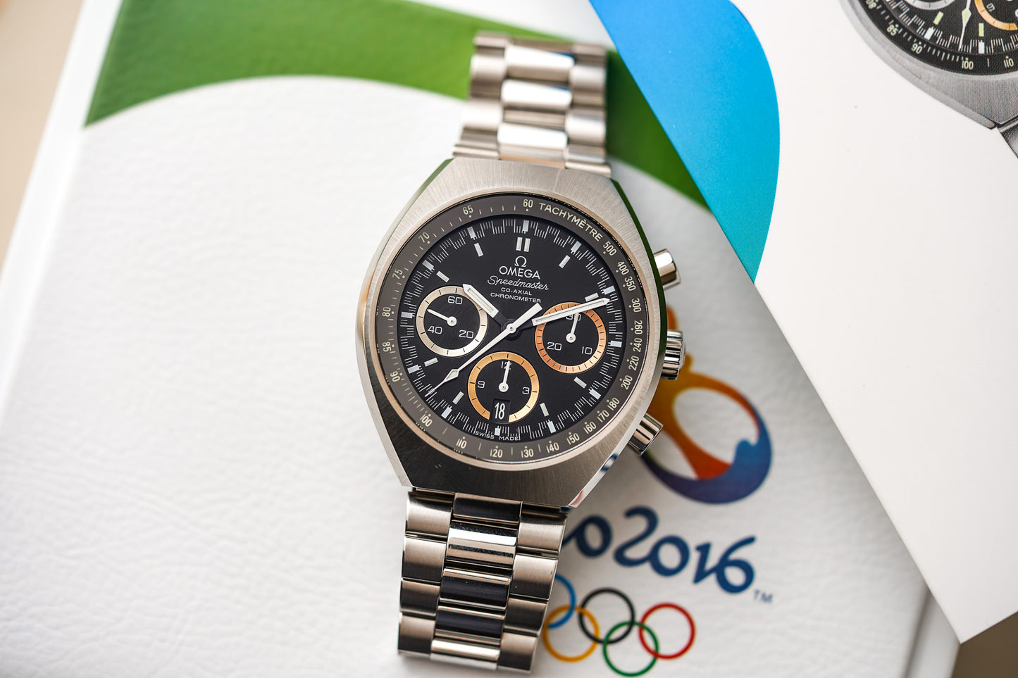 Omega Speedmaster Mark II "Rio 2016" 522.10.43.50.01.001