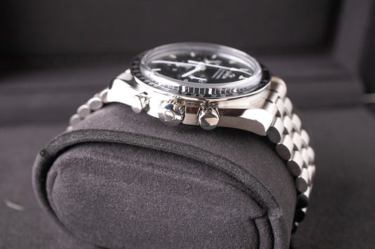 Omega Speedmaster Sapphire 310.30.42.50.01.002