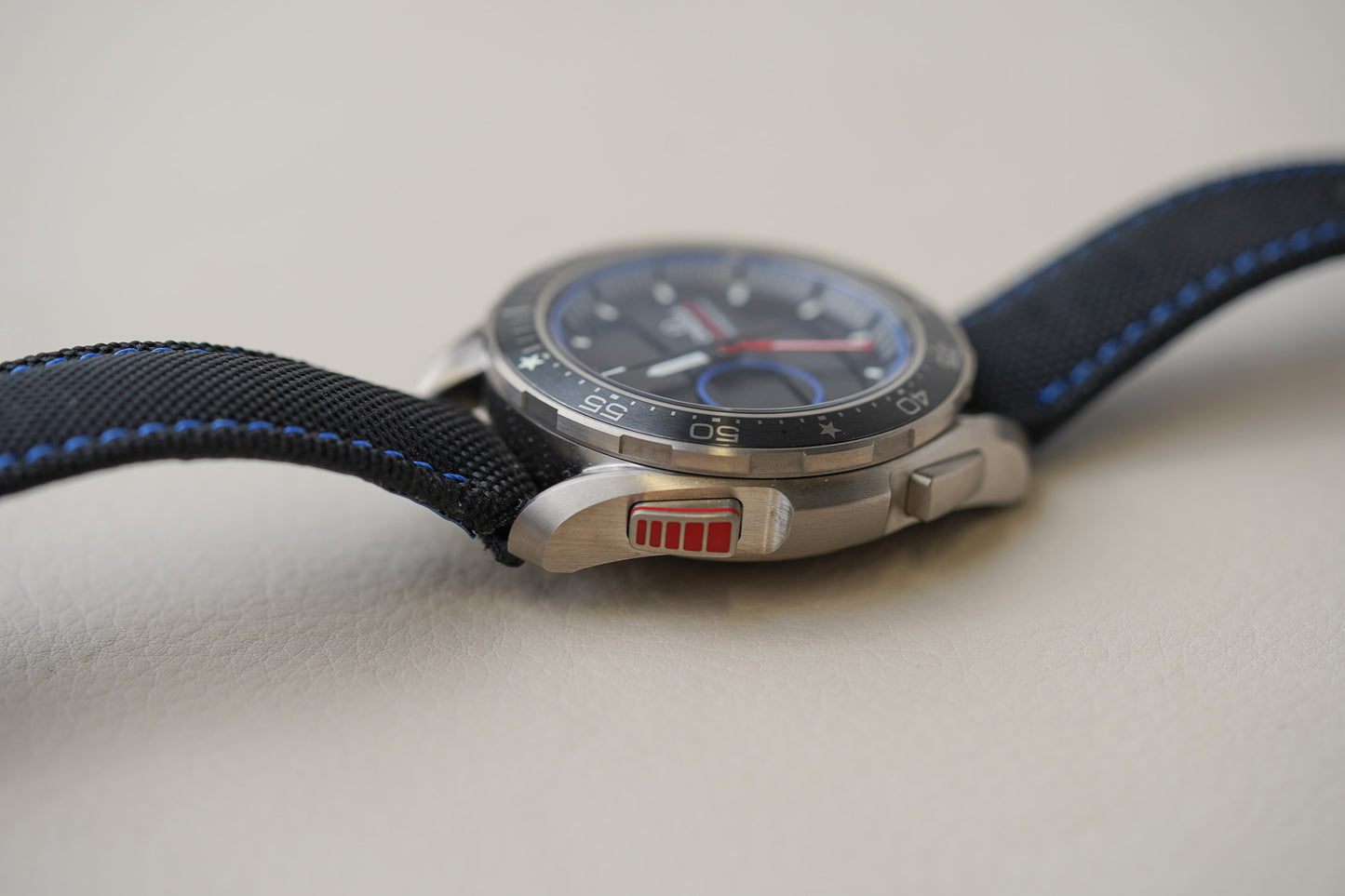 Omega Speedmaster X-33 Regatta ETNZ Limited 318.92.45.79.01.001