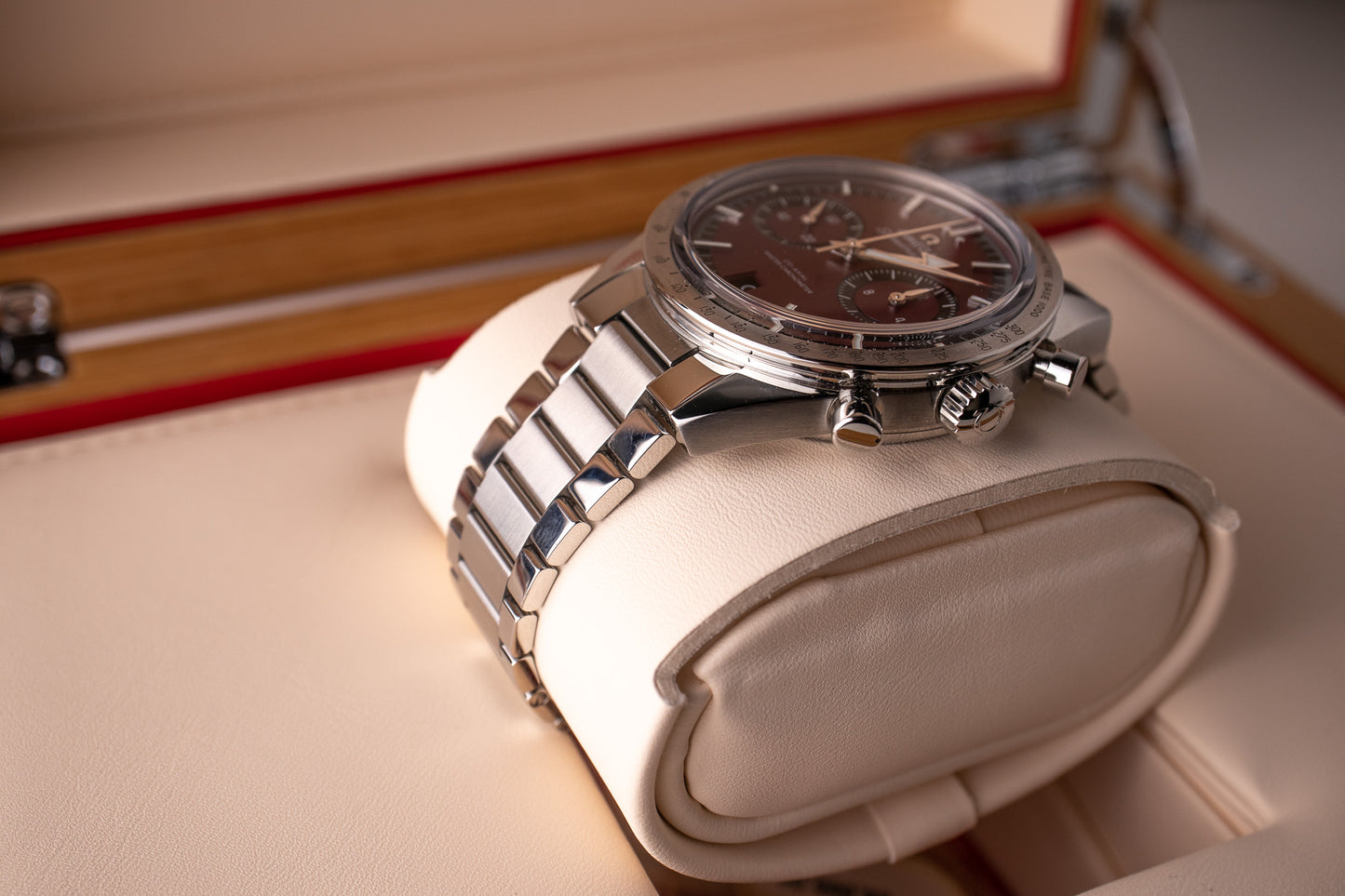 Omega Speedmaster 57' 40.5mm 332.10.41.51.11.001