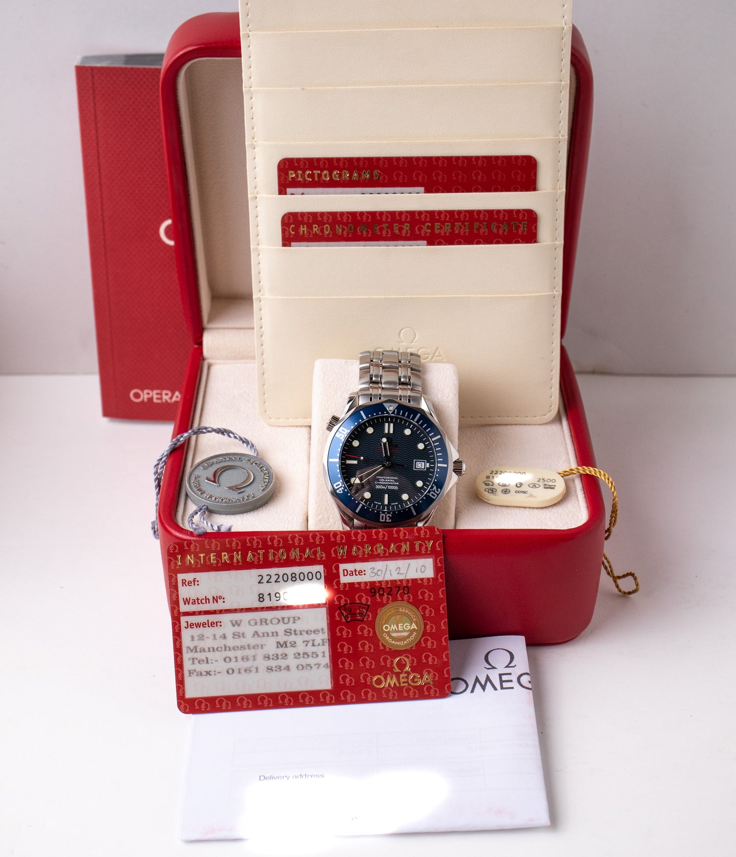 Omega Seamaster 300M James Bond 'Casino Royale' 2220.80
