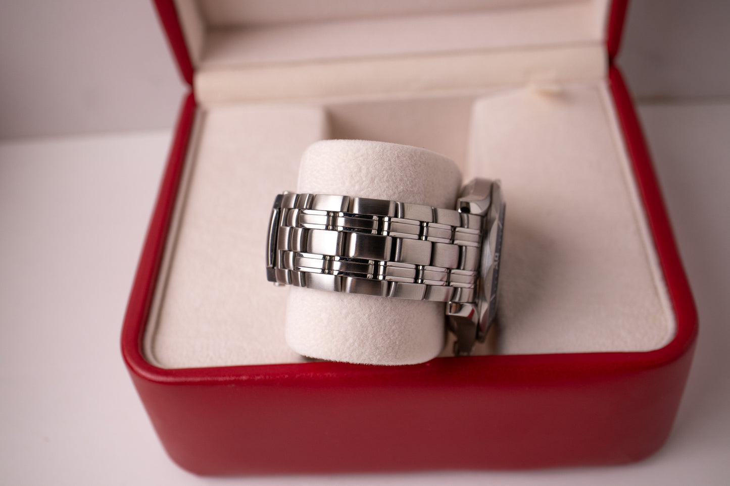Omega Seamaster 300M James Bond 'Casino Royale' 2220.80