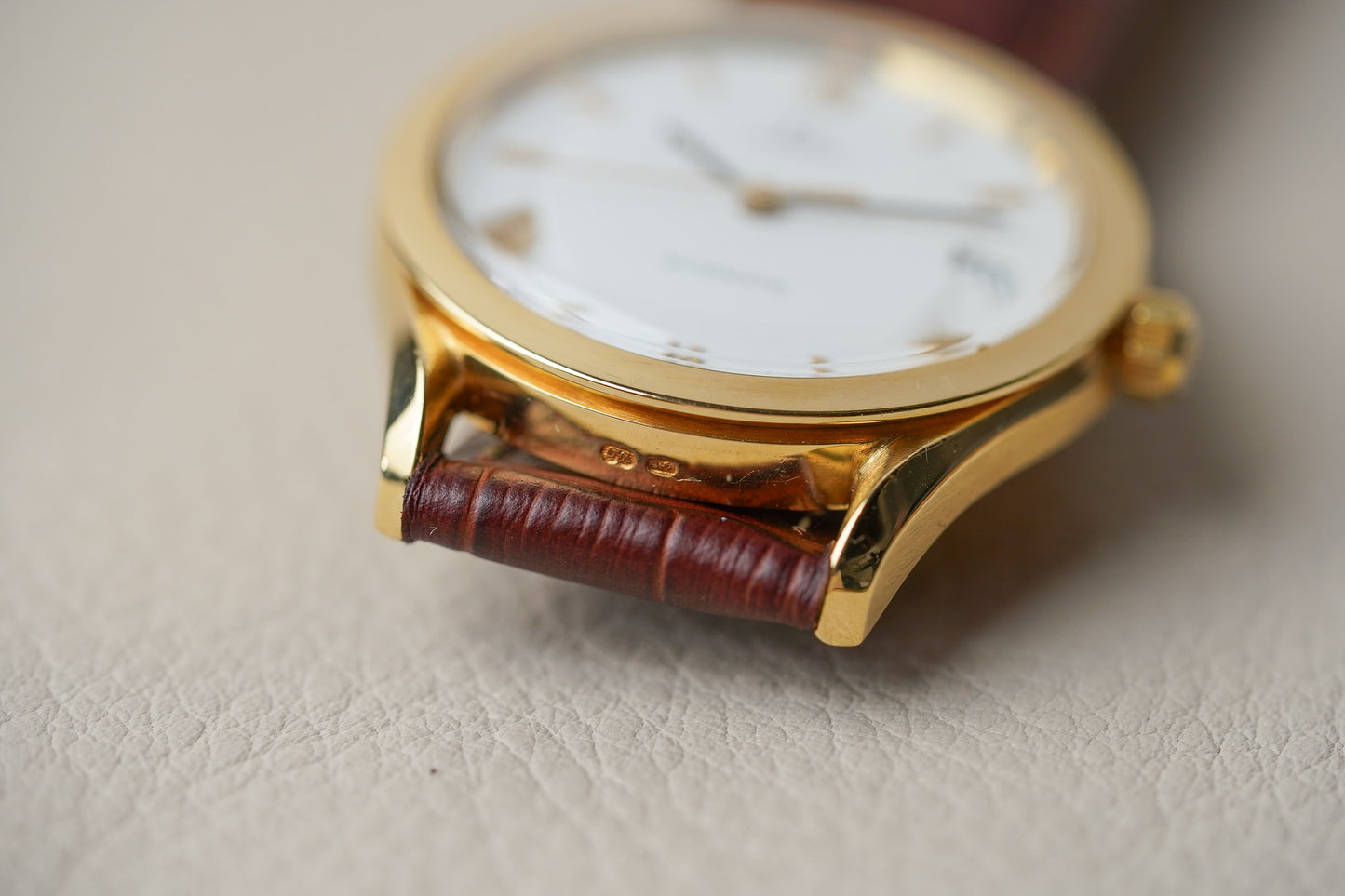 Omega Speedmaster Classic Heritage Maison Fondée en 1848 - 166.0285 / 3601.20 Solid 18k Gold