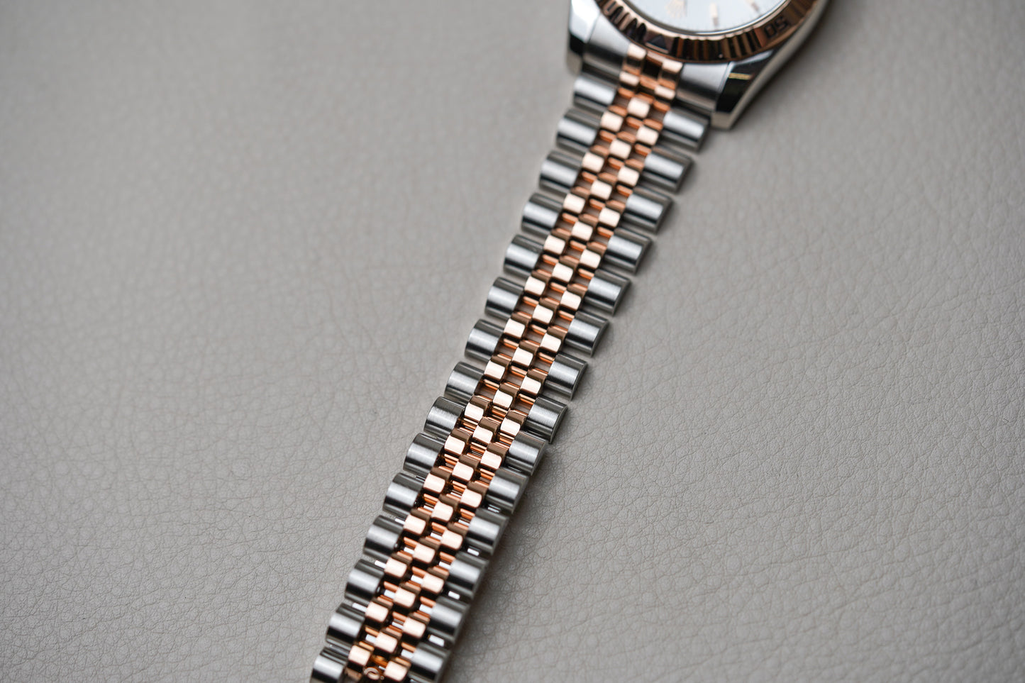 Rolex Datejust Turn-O-Graph 116261 Rose Gold Two Tone Jubilee