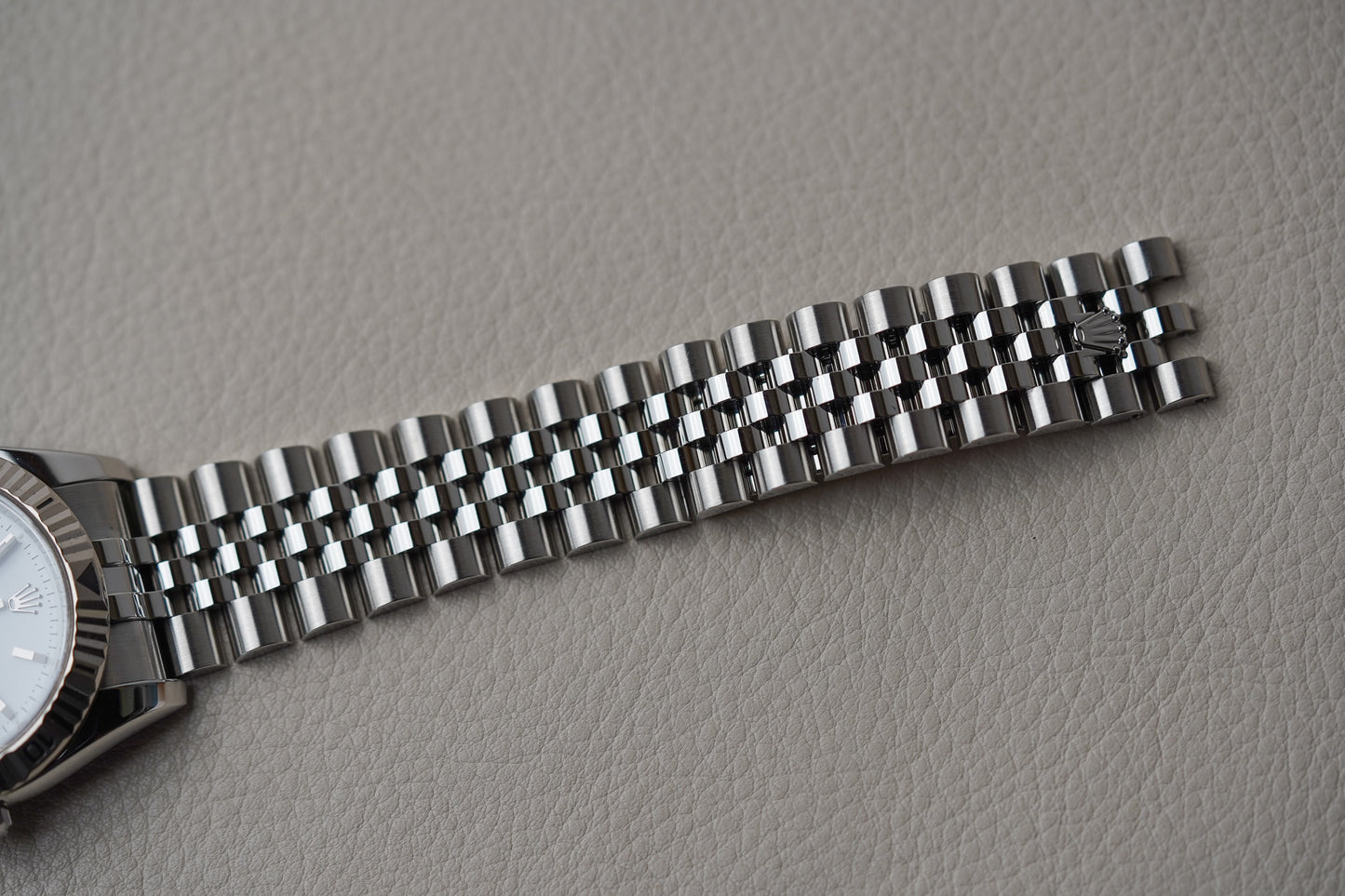 Rolex Datejust Turn-O-Graph 116264 White Dial Jubilee