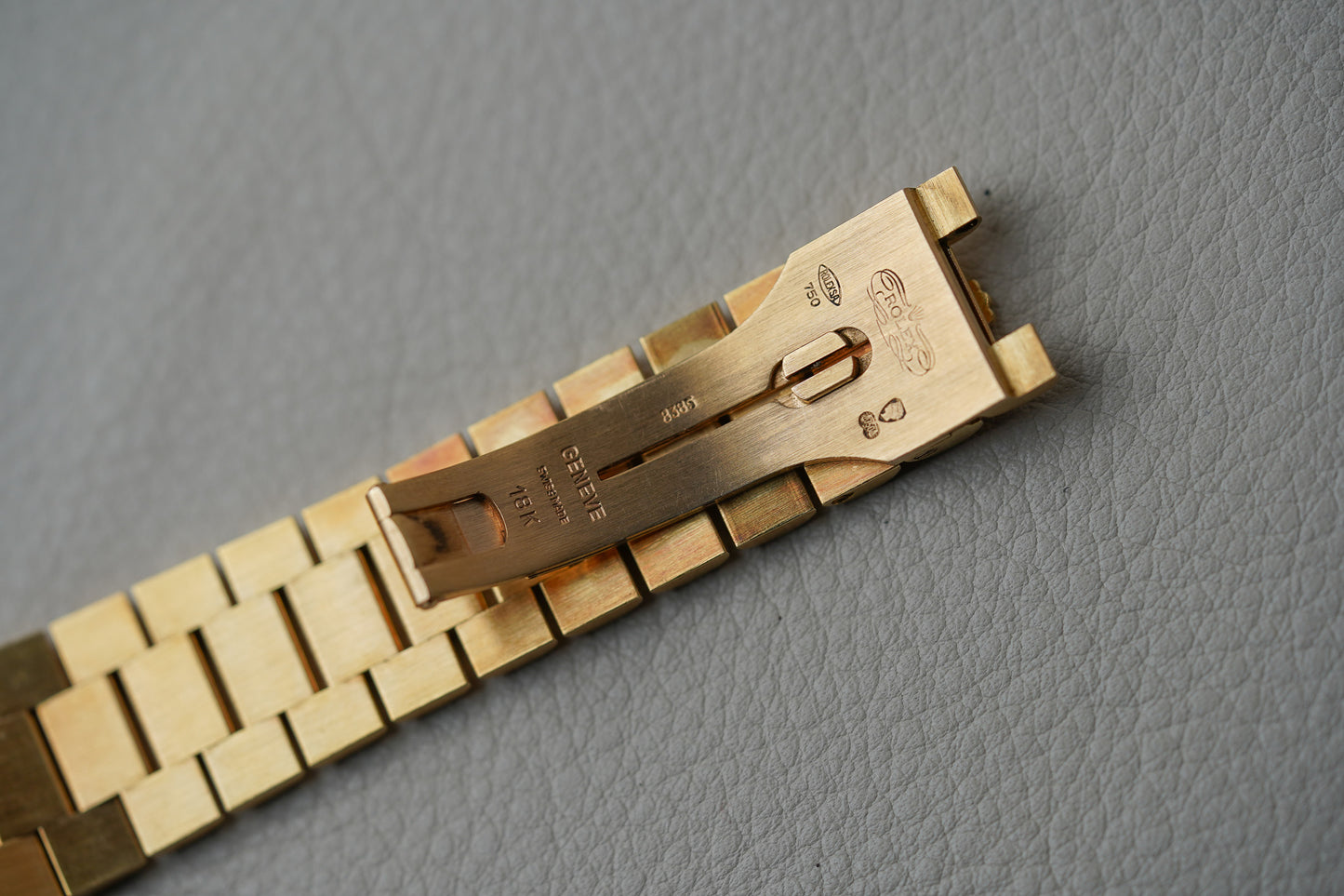 1989 Rolex Day-Date 18238 Champagne Stick Dial