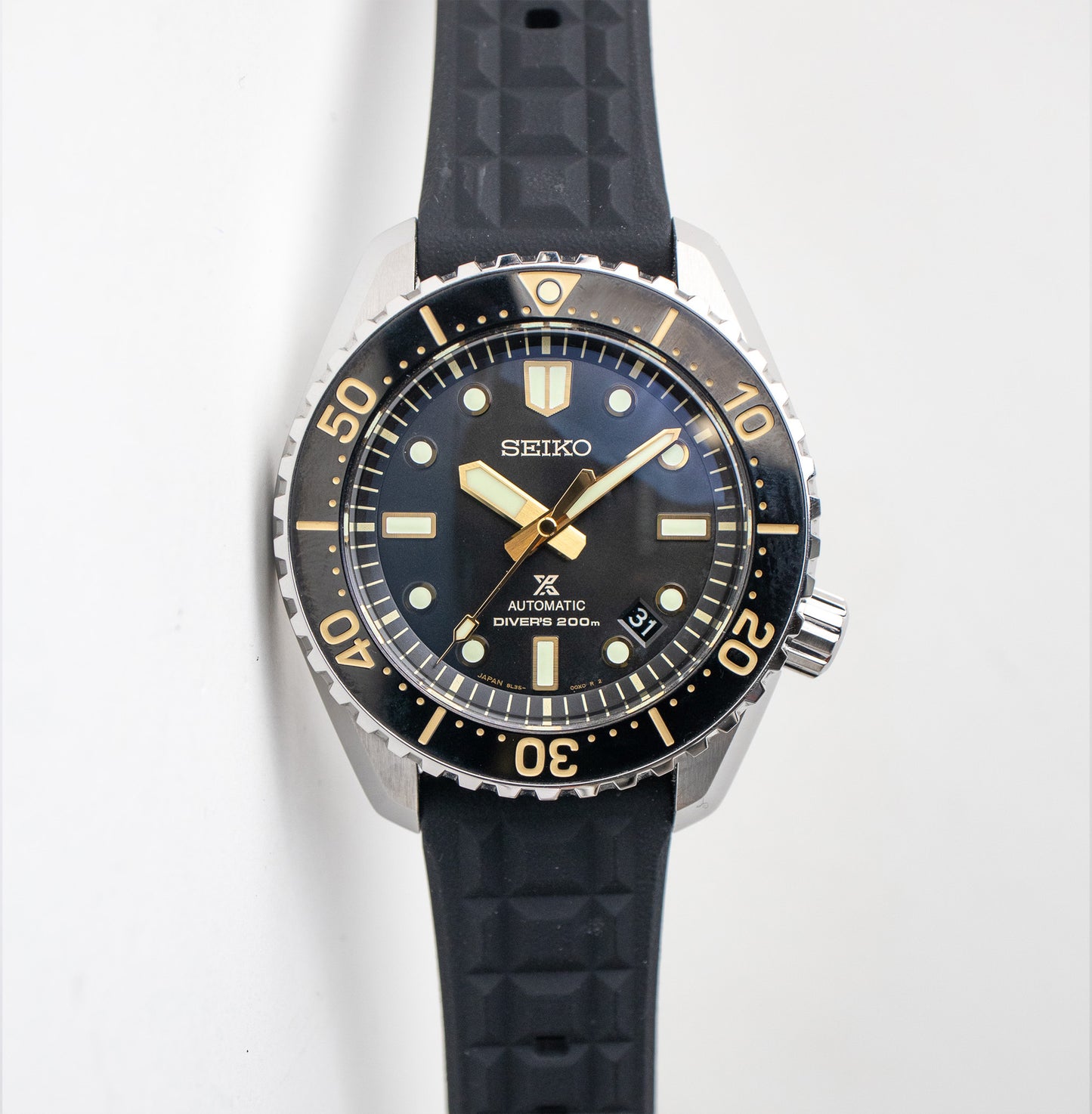 Seiko Prospex SLA057