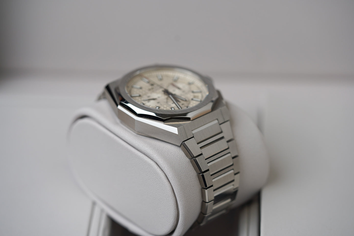 Zenith Defy Skyline Chronograph 03.9500.3600/01.I001