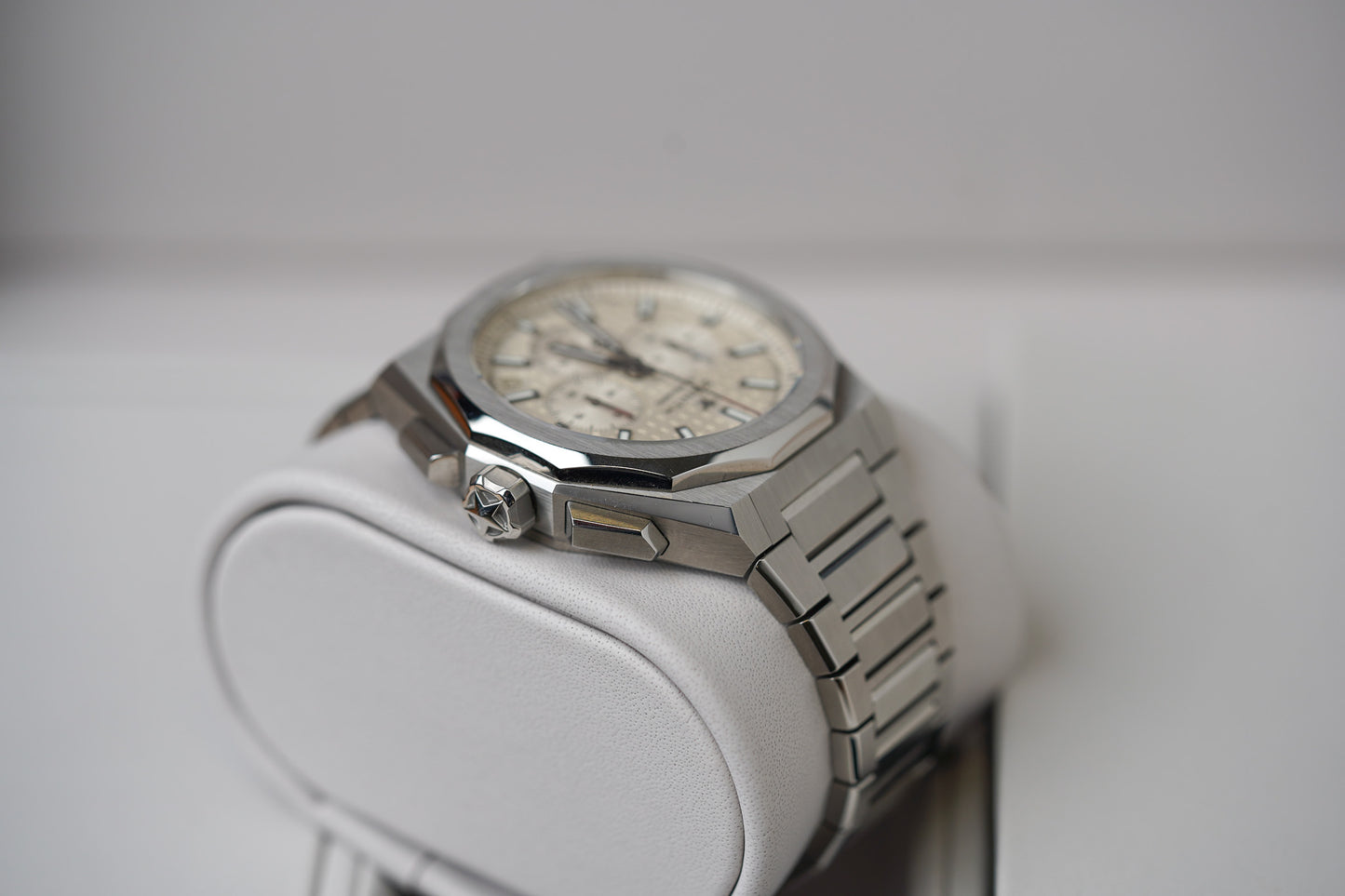 Zenith Defy Skyline Chronograph 03.9500.3600/01.I001