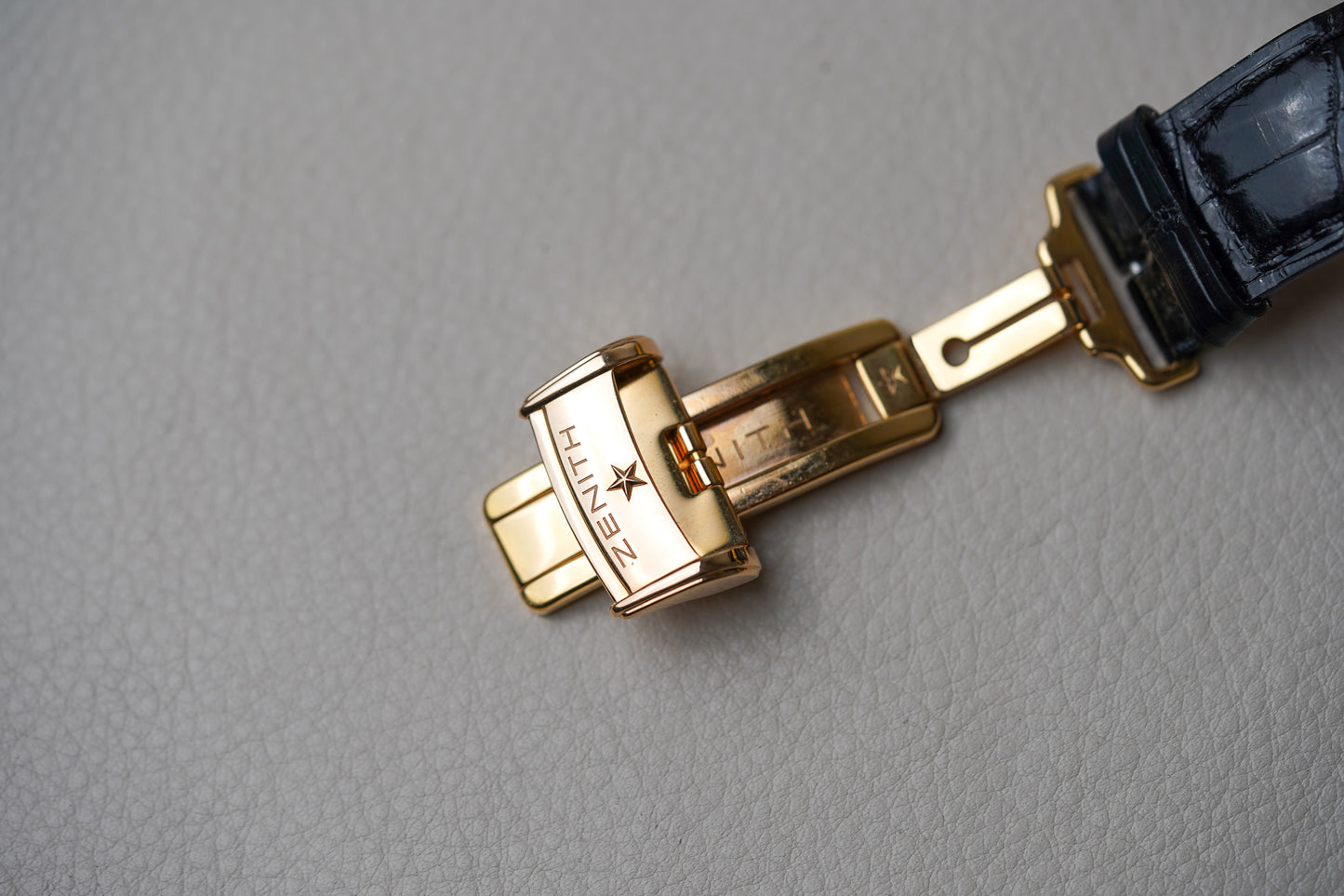 Zenith Elite Grande Class Reserve de Marche Dual Time 18.0520.683