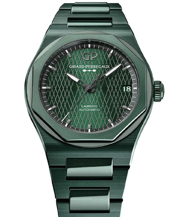Girard-Perregaux Laureato 42 MM Green Ceramic Aston Martin Edition