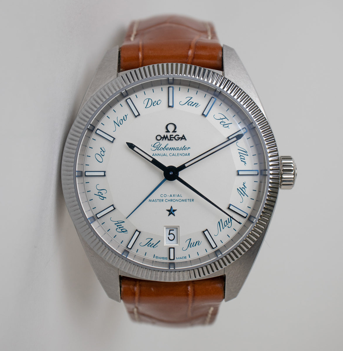 Omega Globemaster Annual Calendar – Belmont Watches