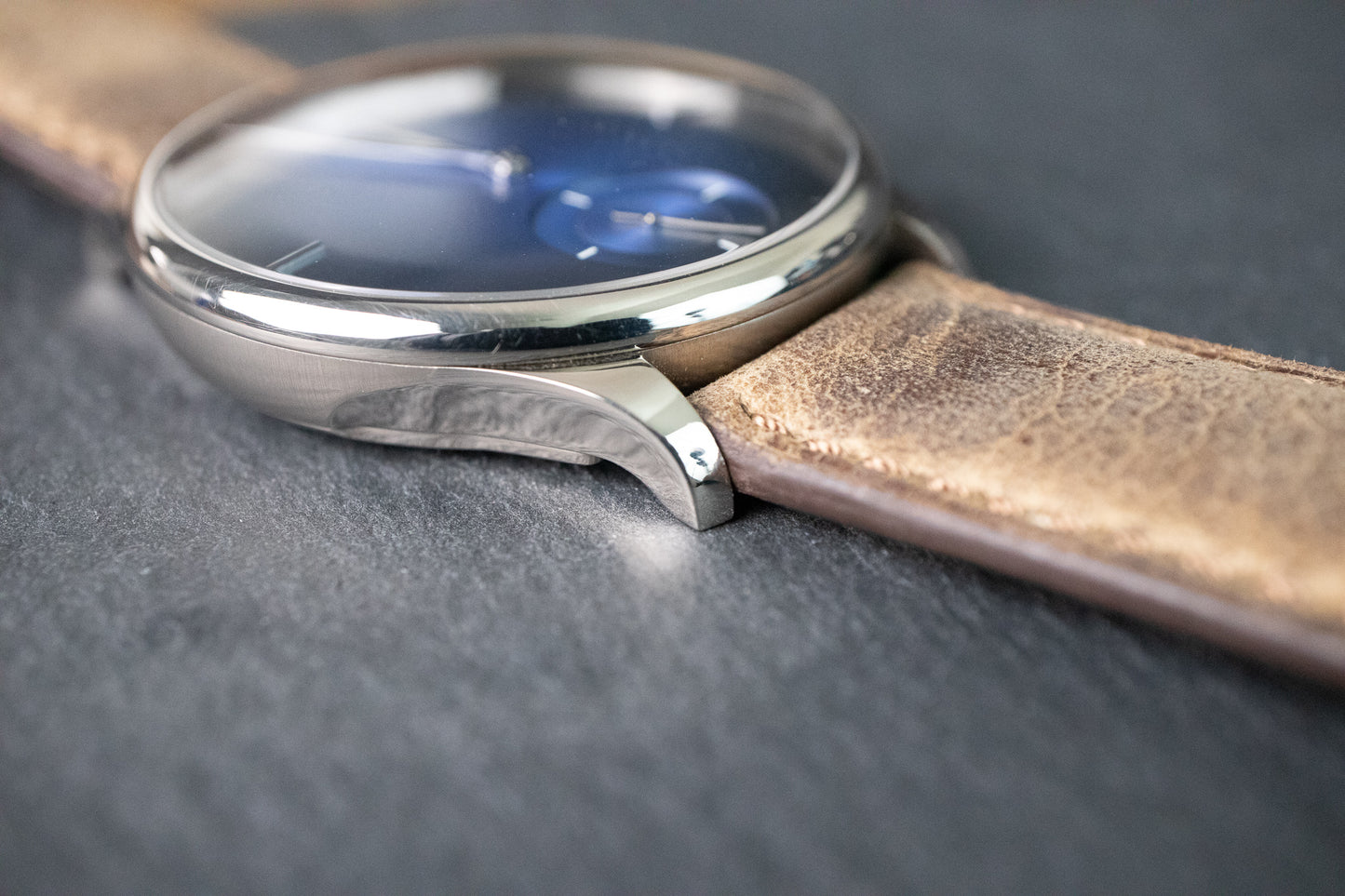 H.Moser Venturer Small Seconds Purity 2327-0207