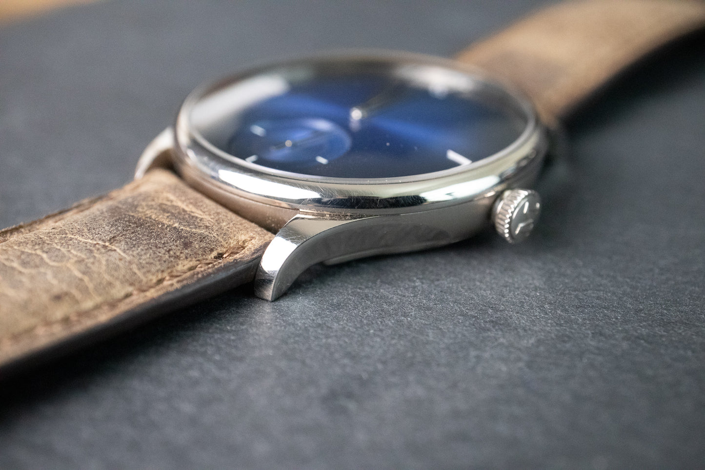 H.Moser Venturer Small Seconds Purity 2327-0207