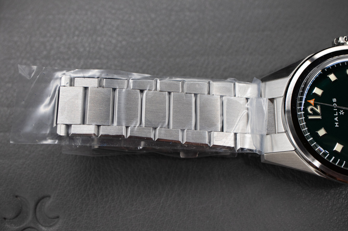 Halios Universa Huckberry Limited Edition