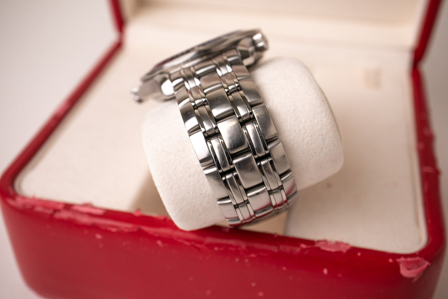 Omega Seamaster 300M James Bond 'Casino Royale' 2220.80