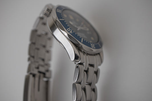 Omega Seamaster Midsize 2561.80