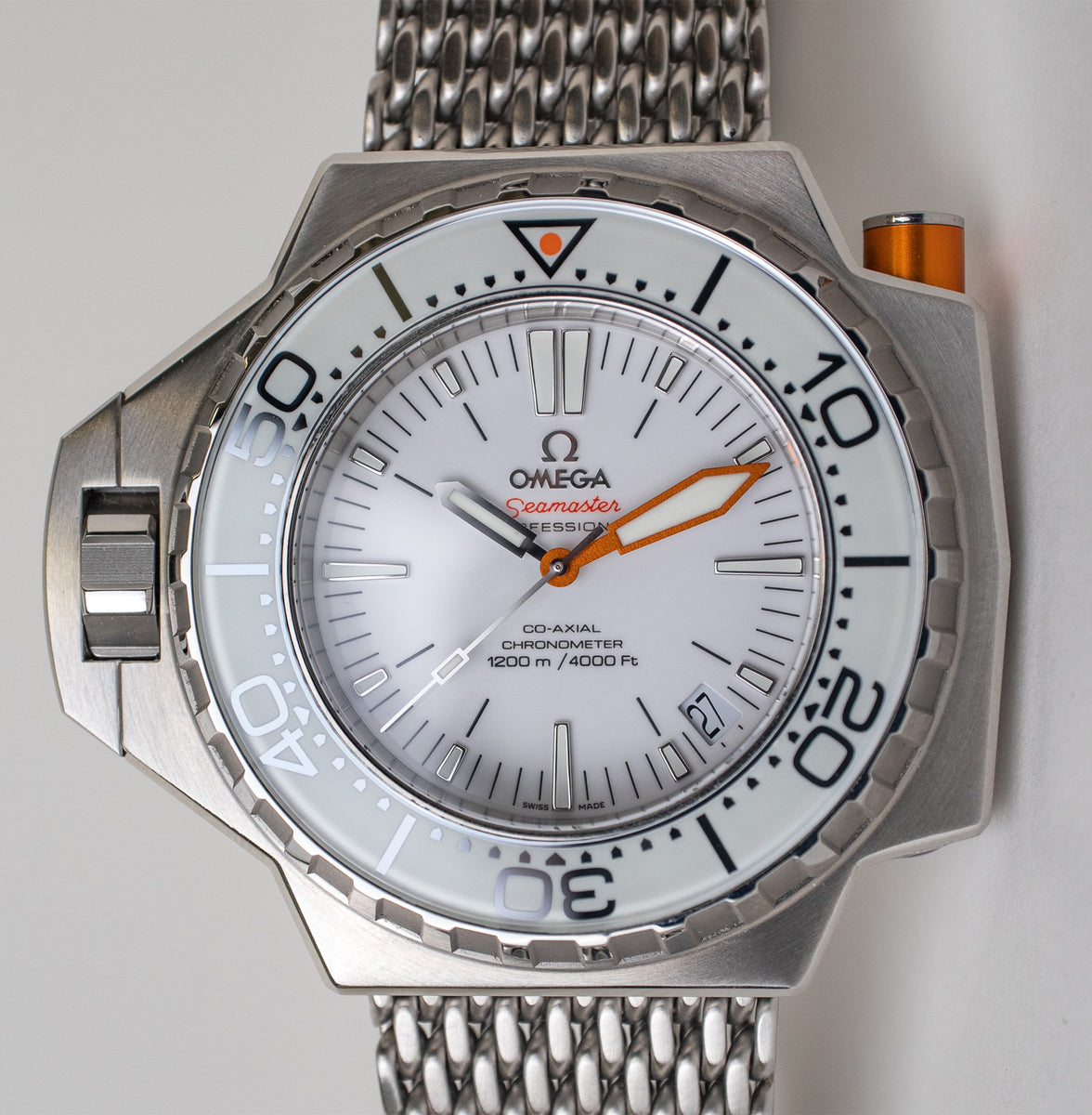 Omega ploprof white online