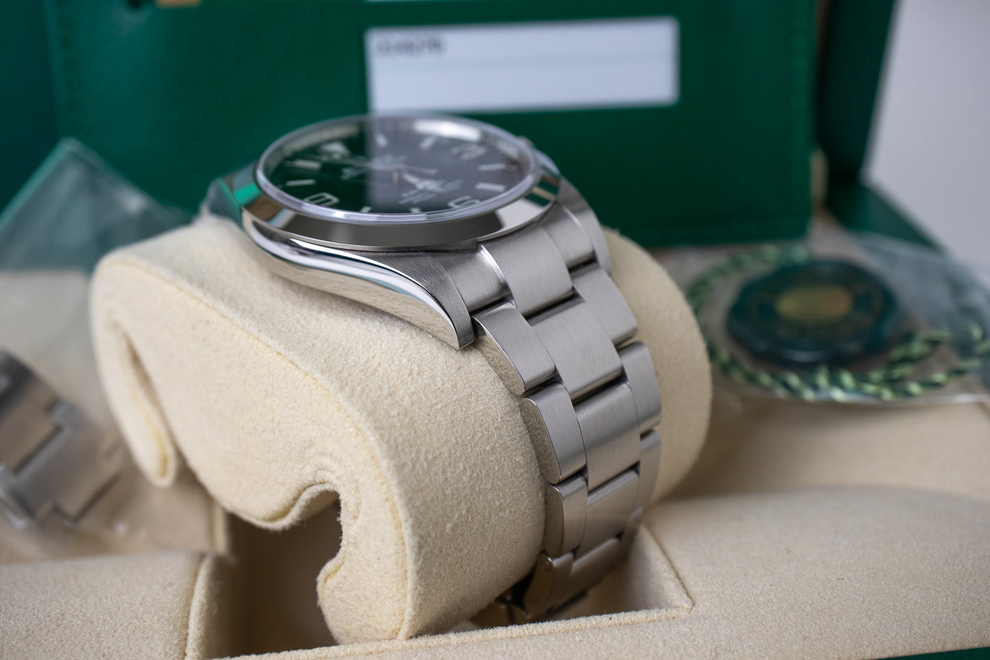 Rolex Explorer I 214270