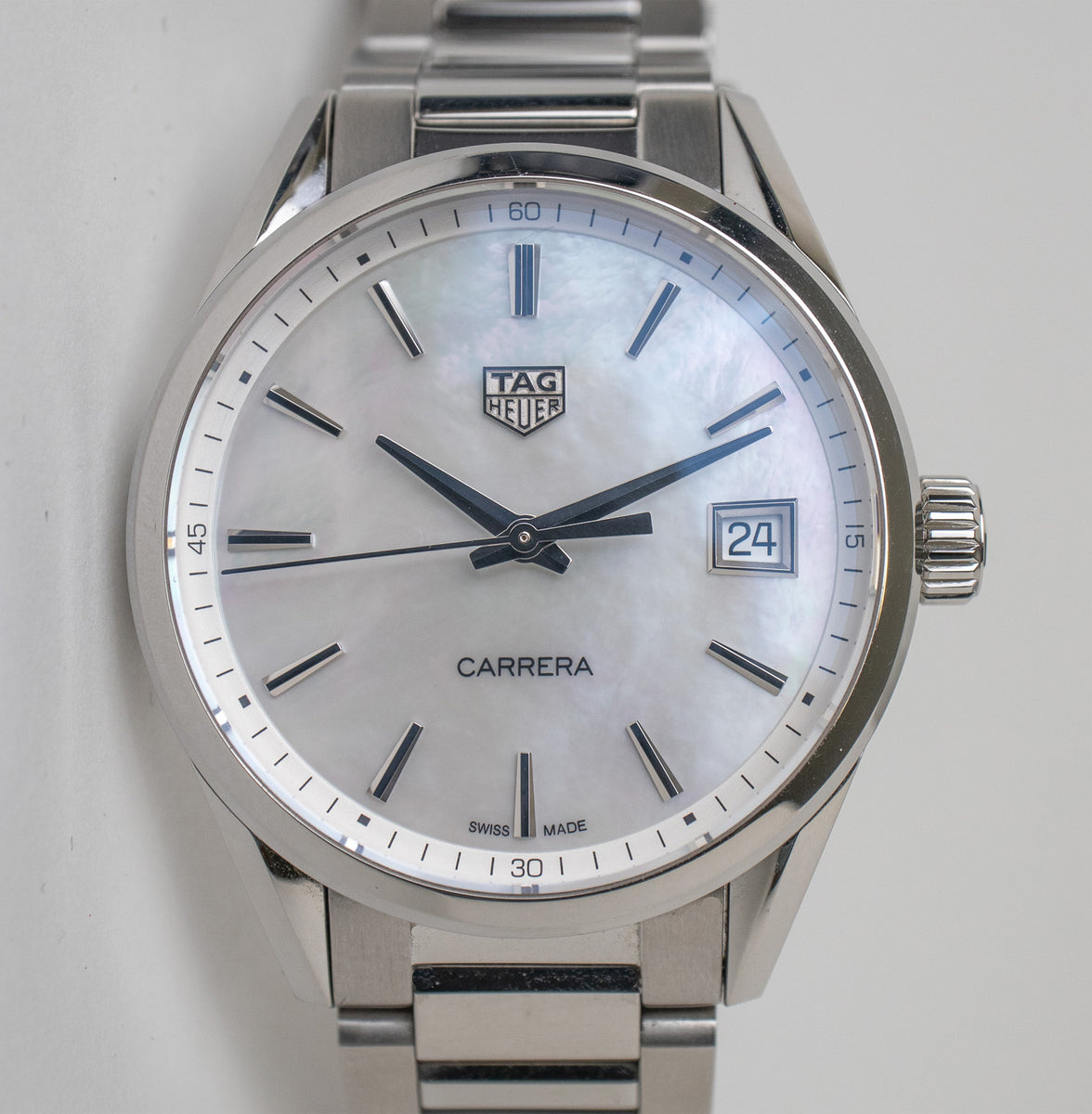 Mother of pearl shop tag heuer watch