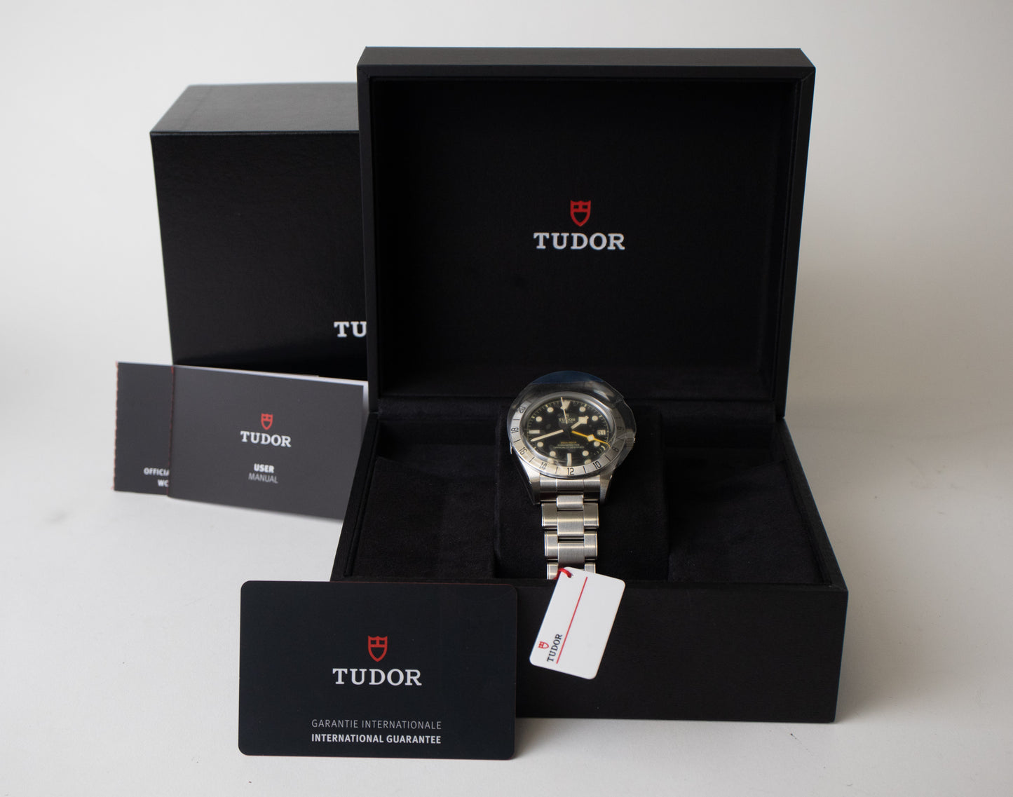 Tudor Black Bay Pro