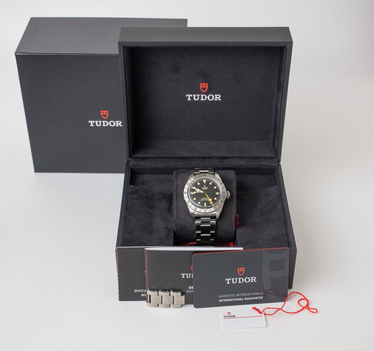 Tudor Black Bay Pro